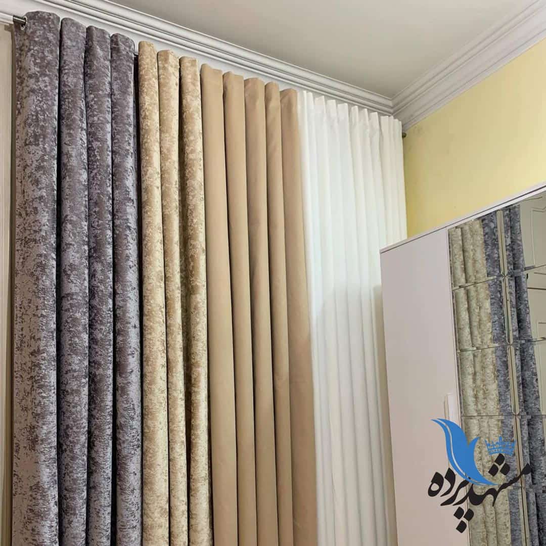 پرده طوسی طلایی